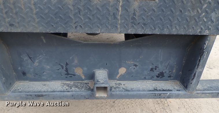 image for item DI7361 2008 International 4300  flatbed truck