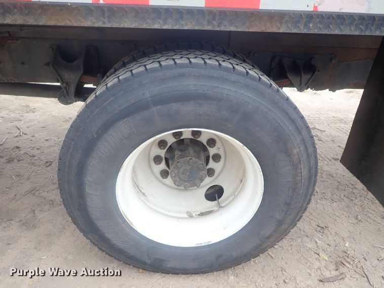 image for item DI7361 2008 International 4300  flatbed truck