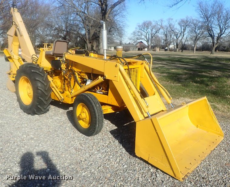 image for item DI7478 International 3414  backhoe