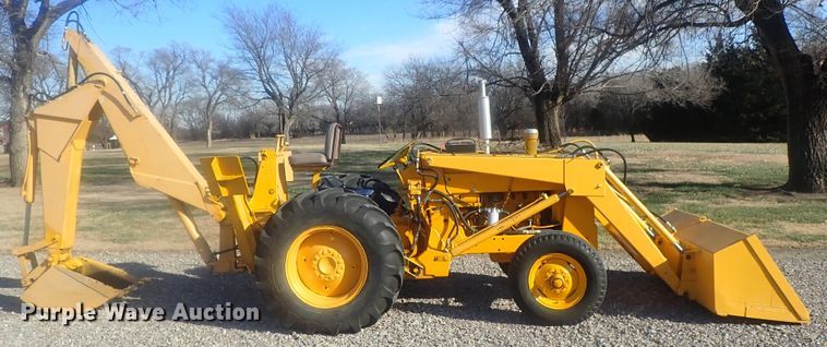 image for item DI7478 International 3414  backhoe