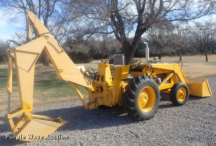 image for item DI7478 International 3414  backhoe