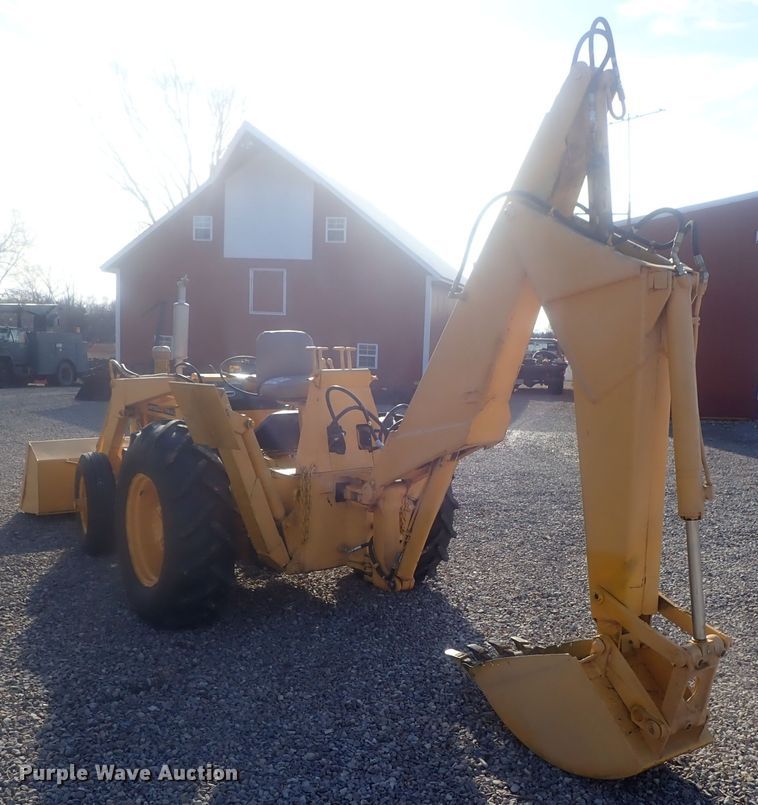 image for item DI7478 International 3414  backhoe
