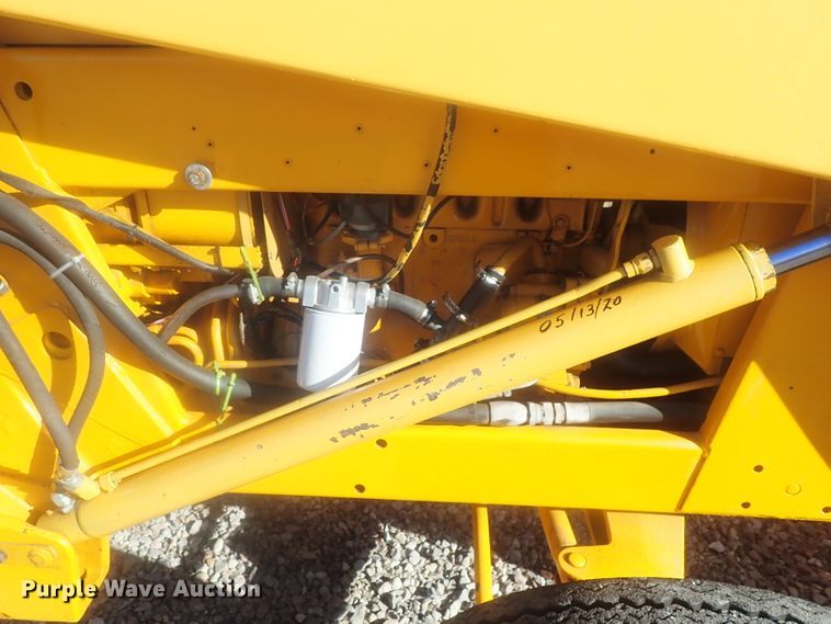 image for item DI7478 International 3414  backhoe