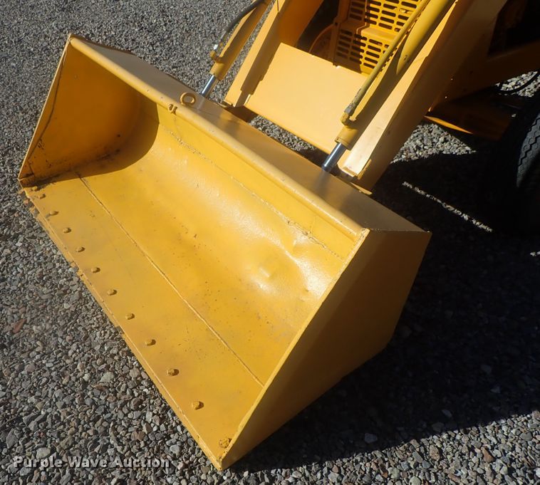 image for item DI7478 International 3414  backhoe
