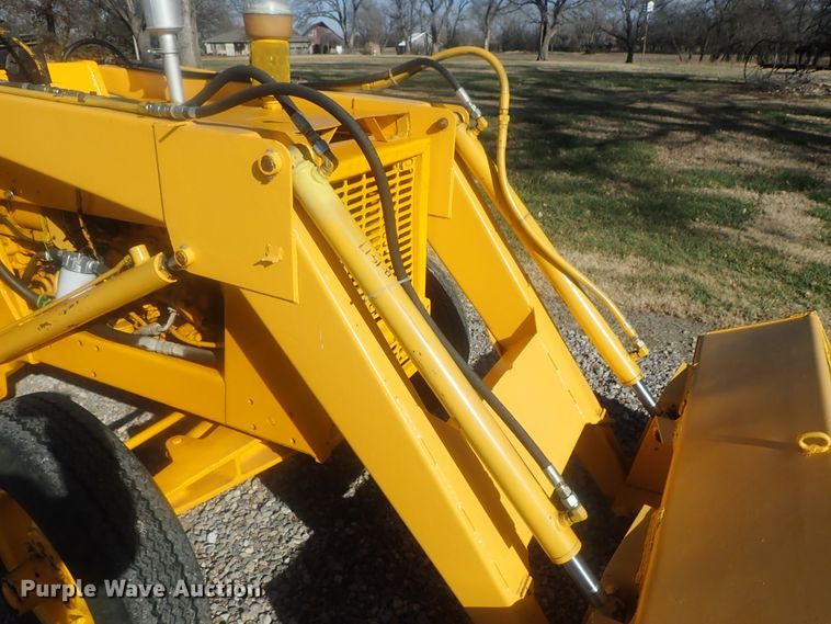 image for item DI7478 International 3414  backhoe