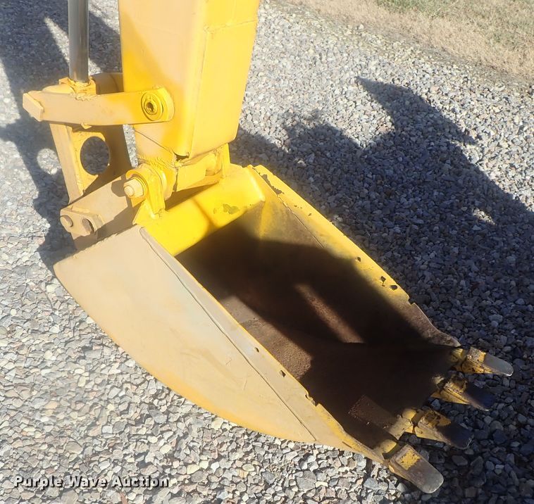 image for item DI7478 International 3414  backhoe