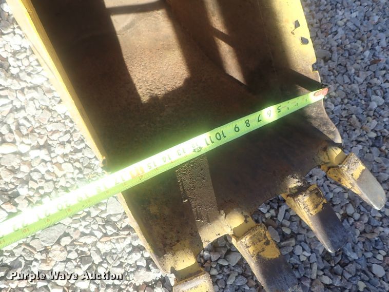 image for item DI7478 International 3414  backhoe