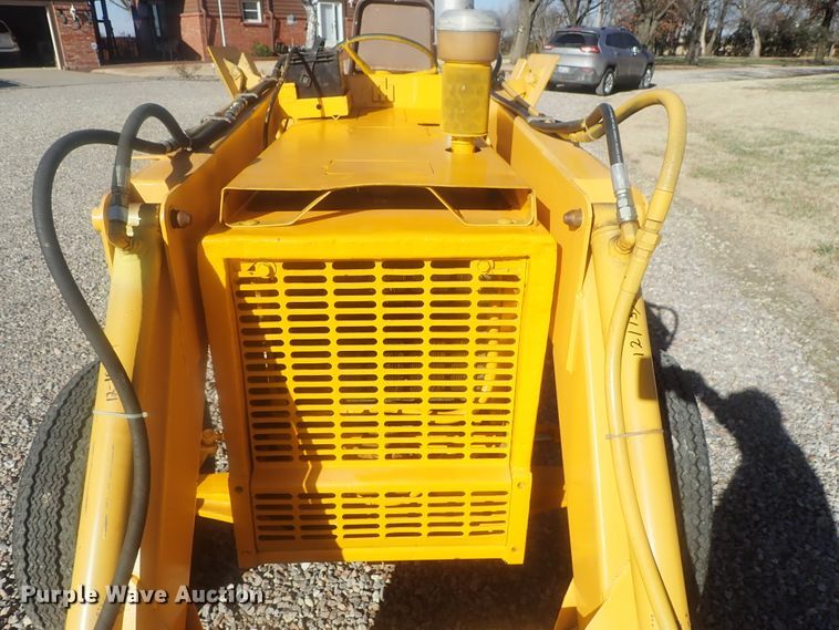 image for item DI7478 International 3414  backhoe