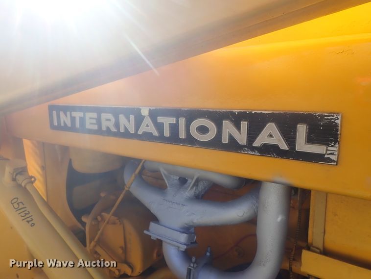 image for item DI7478 International 3414  backhoe