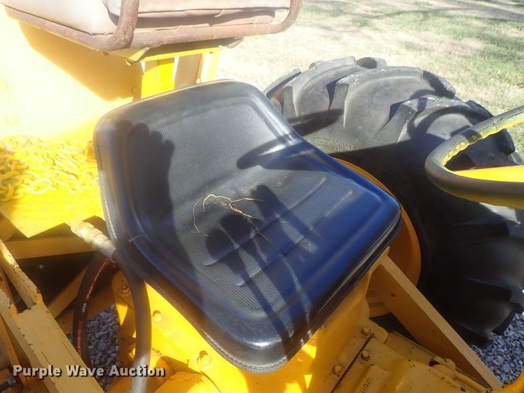 image for item DI7478 International 3414  backhoe