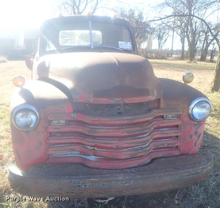 image for item DI7483 1953 Chevrolet 6500  vacuum truck