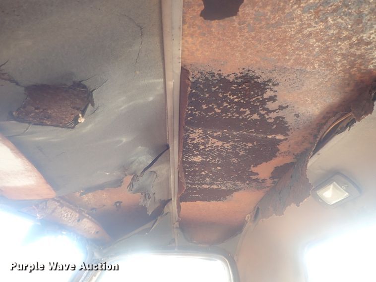 image for item DI7483 1953 Chevrolet 6500  vacuum truck