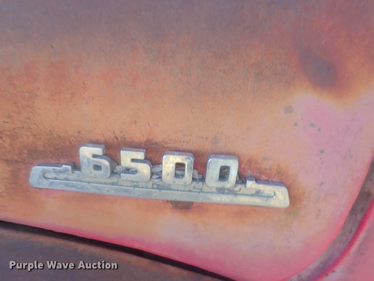 image for item DI7483 1953 Chevrolet 6500  vacuum truck