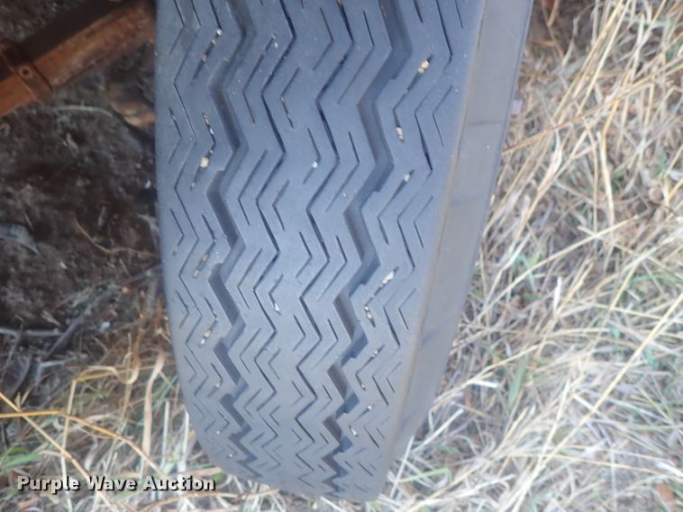 image for item DI7483 1953 Chevrolet 6500  vacuum truck