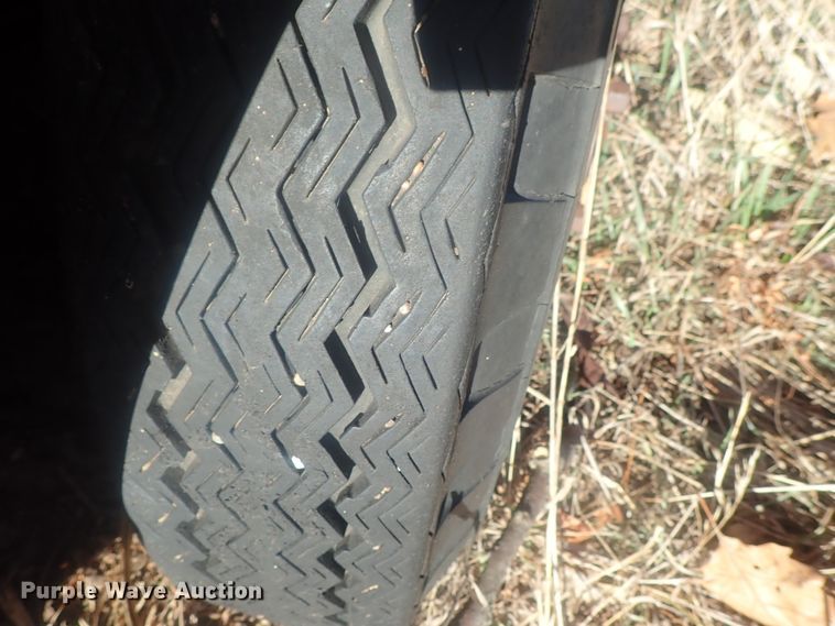 image for item DI7483 1953 Chevrolet 6500  vacuum truck