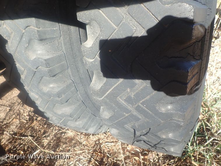 image for item DI7483 1953 Chevrolet 6500  vacuum truck