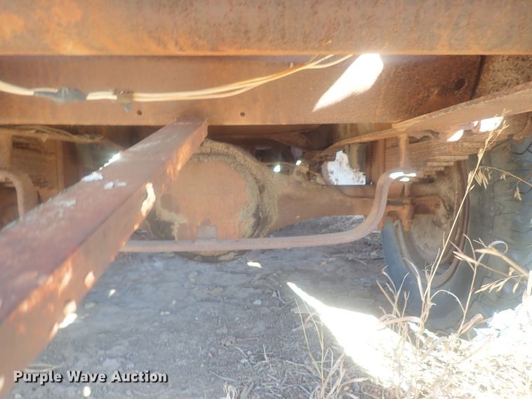 image for item DI7483 1953 Chevrolet 6500  vacuum truck