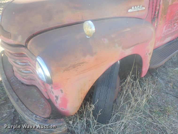 image for item DI7483 1953 Chevrolet 6500  vacuum truck