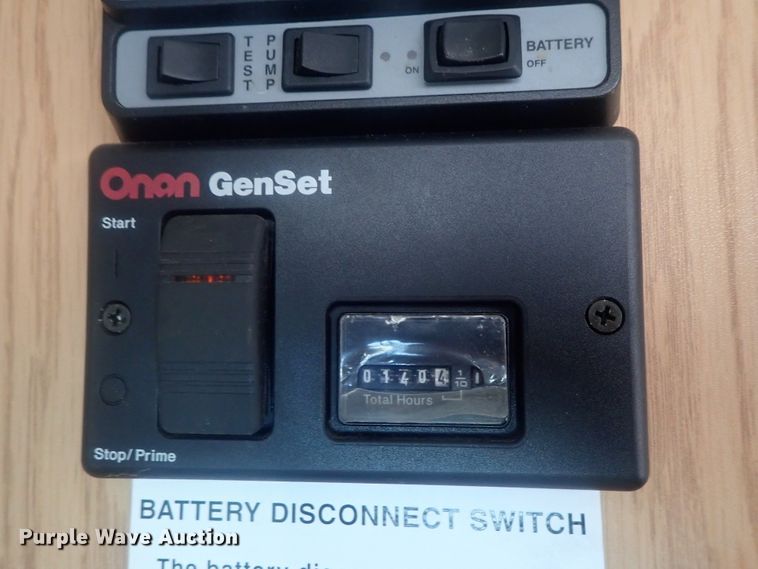 image for item DI7485 2002 Chevrolet Express 3500  Roadtrek 200 Versatile RV