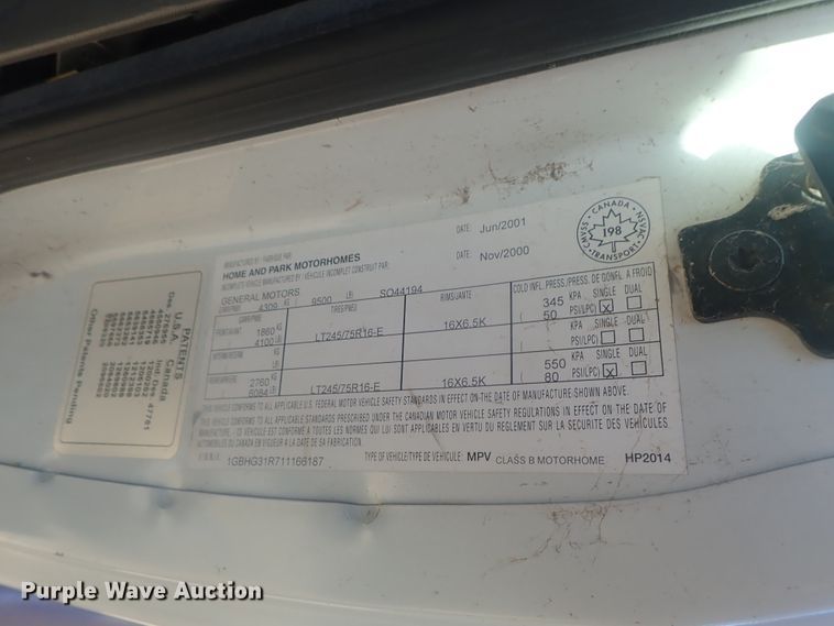 image for item DI7485 2002 Chevrolet Express 3500  Roadtrek 200 Versatile RV