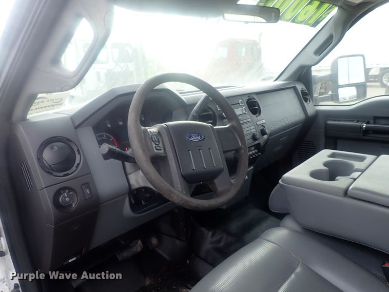 image for item DI7491 2011 Ford F450 Super Duty  truck chassis