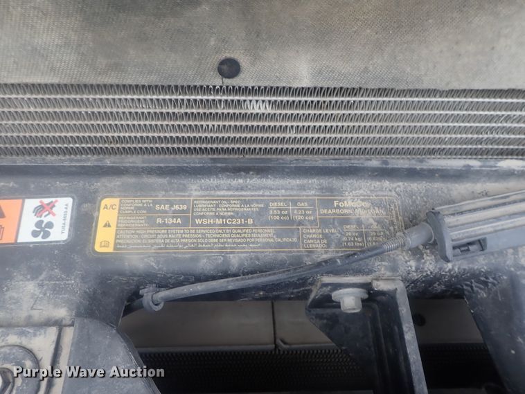 image for item DI7491 2011 Ford F450 Super Duty  truck chassis