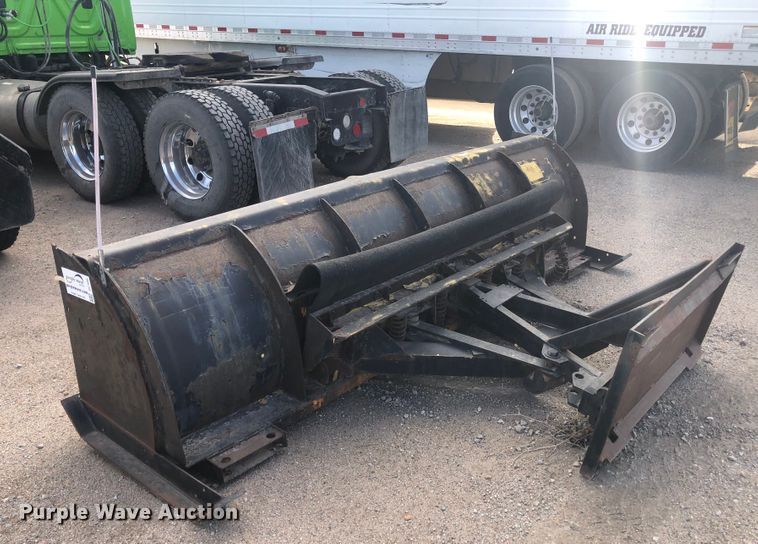 image for item DI7498 10'W skid steer snow plow