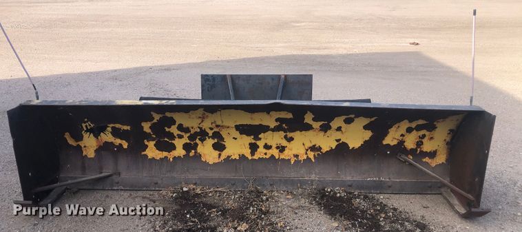 image for item DI7498 10'W skid steer snow plow