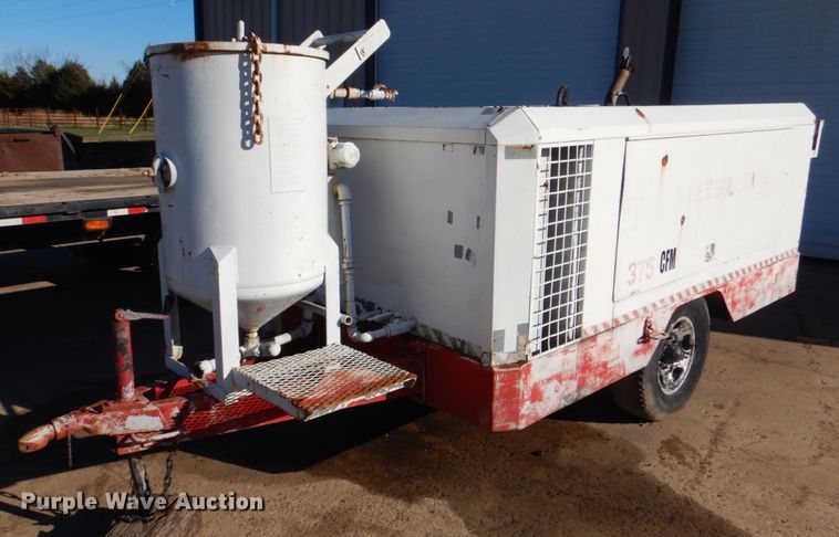 image for item DJ0335 Ingersoll Rand  air compressor