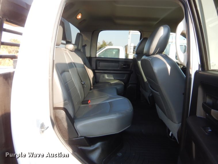 image for item DJ2046 2013 Dodge Ram 5500  Crew Cab flatbed truck