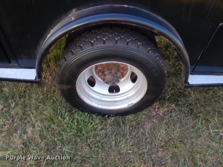 image for item DJ2046 2013 Dodge Ram 5500  Crew Cab flatbed truck