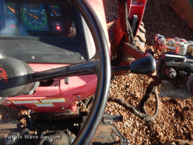 image for item DJ2159 Mahindra 4025  MFWD tractor