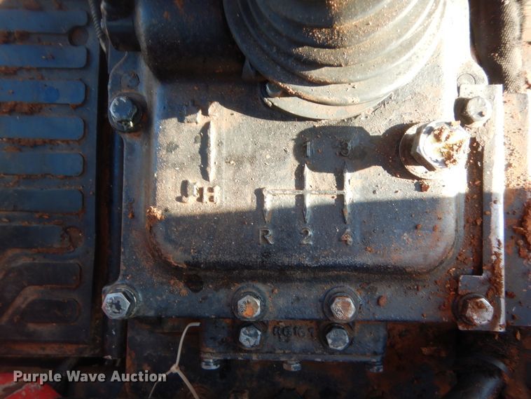 image for item DJ2159 Mahindra 4025  MFWD tractor