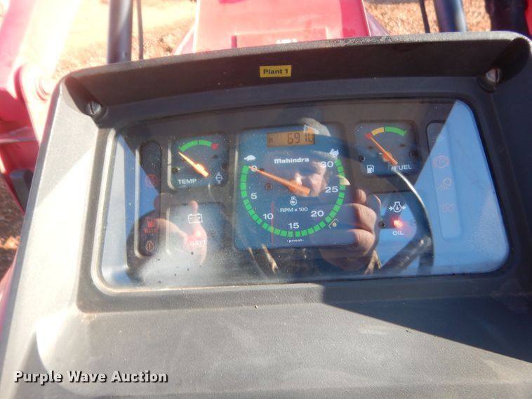 image for item DJ2159 Mahindra 4025  MFWD tractor