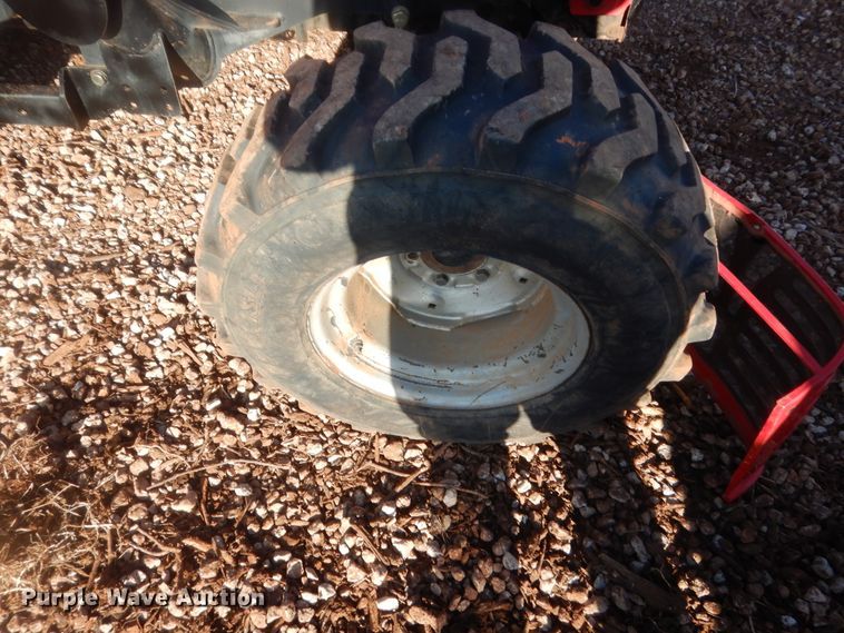 image for item DJ2159 Mahindra 4025  MFWD tractor