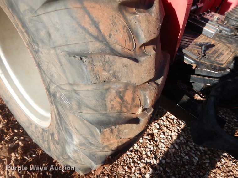 image for item DJ2159 Mahindra 4025  MFWD tractor