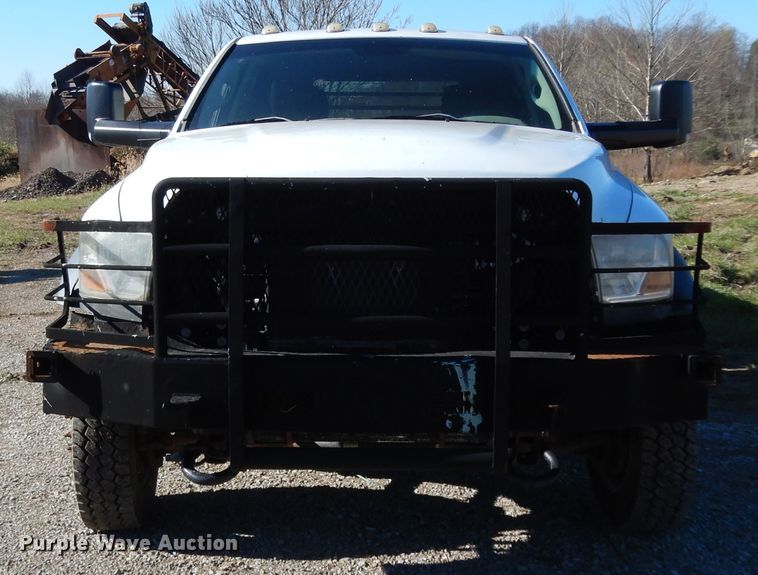 image for item DJ8024 2011 Dodge Ram 5500HD  flatbed truck