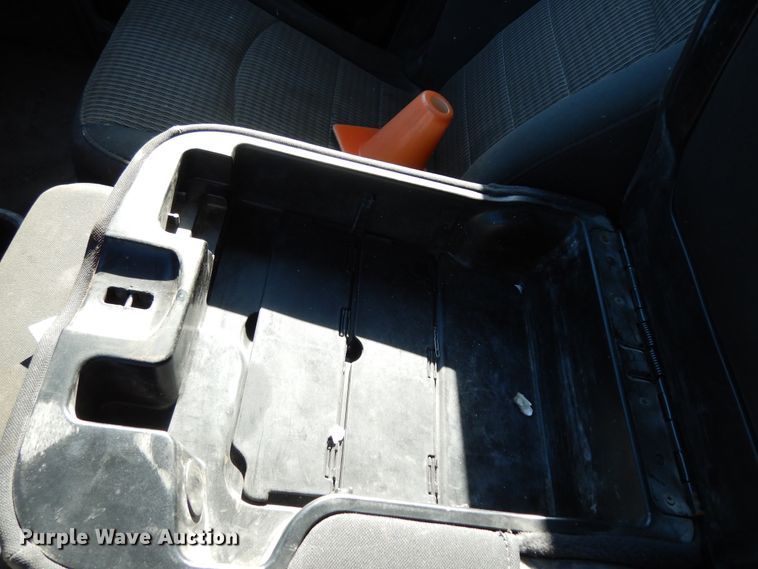 image for item DJ8024 2011 Dodge Ram 5500HD  flatbed truck