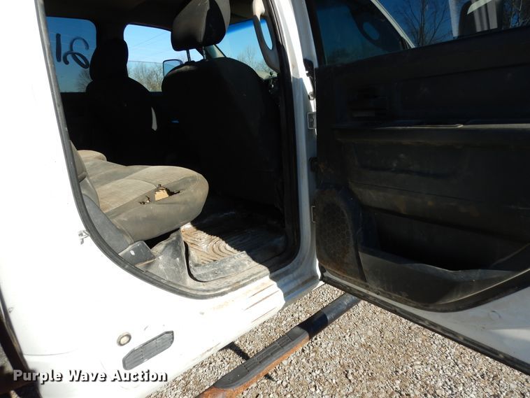 image for item DJ8024 2011 Dodge Ram 5500HD  flatbed truck