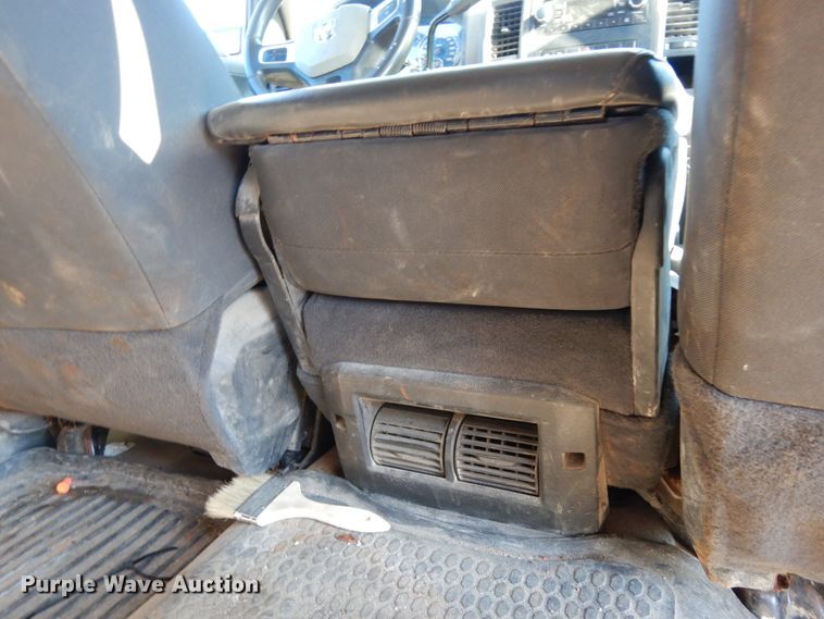 image for item DJ8024 2011 Dodge Ram 5500HD  flatbed truck