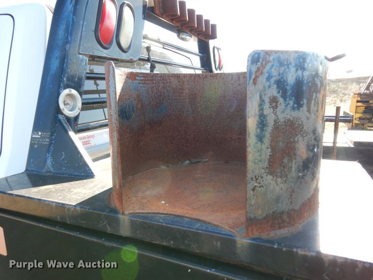 image for item DJ8024 2011 Dodge Ram 5500HD  flatbed truck