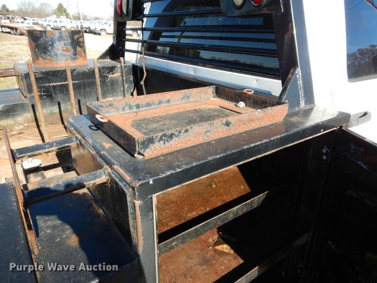 image for item DJ8024 2011 Dodge Ram 5500HD  flatbed truck