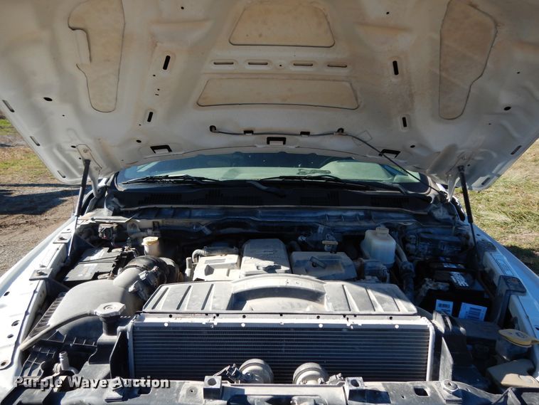 image for item DJ8024 2011 Dodge Ram 5500HD  flatbed truck