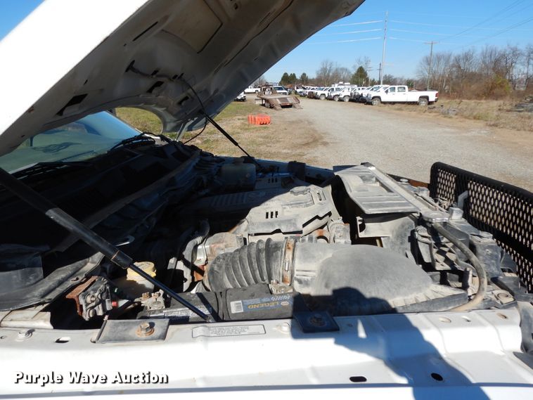 image for item DJ8024 2011 Dodge Ram 5500HD  flatbed truck