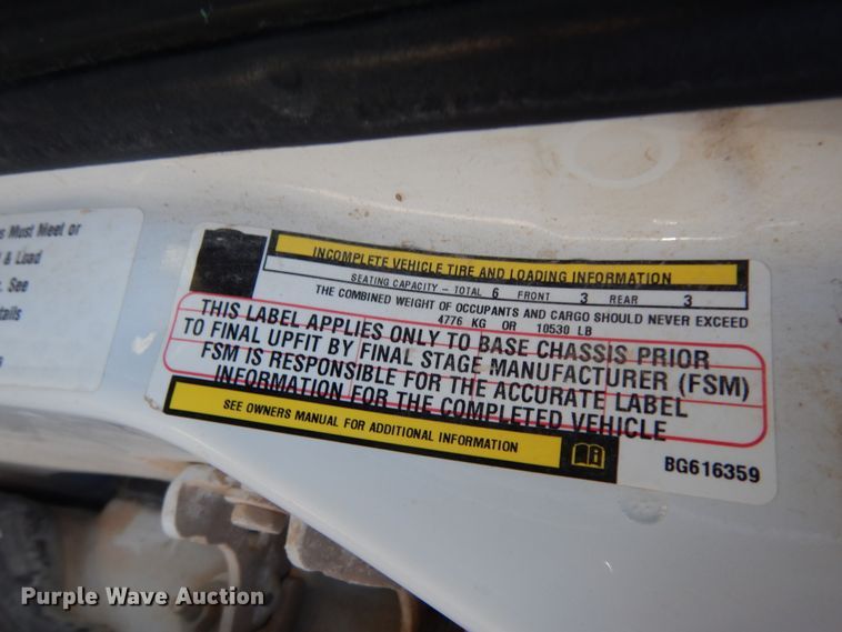 image for item DJ8024 2011 Dodge Ram 5500HD  flatbed truck