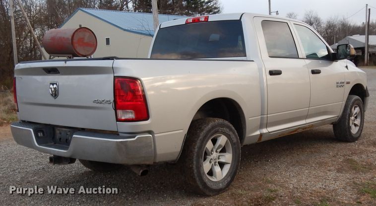 image for item DJ8033 2014 Dodge Ram 1500  Crew Cab pickup truck