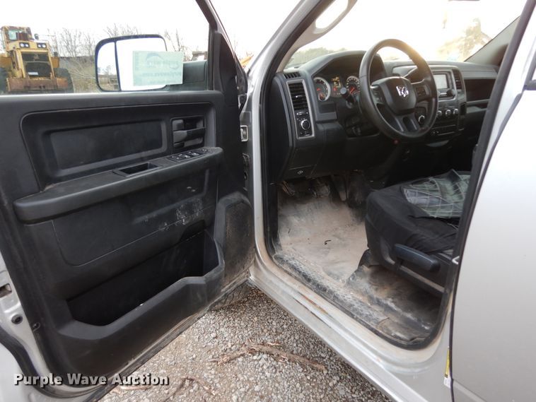 image for item DJ8033 2014 Dodge Ram 1500  Crew Cab pickup truck