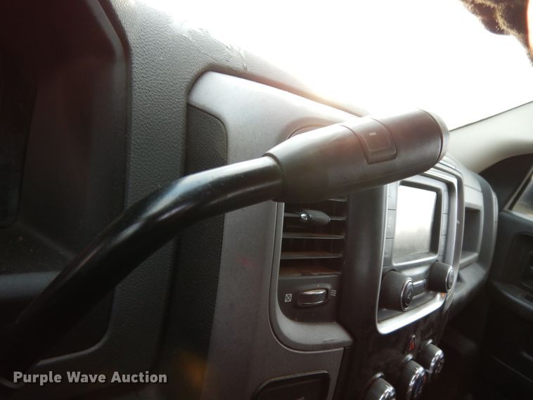 image for item DJ8033 2014 Dodge Ram 1500  Crew Cab pickup truck