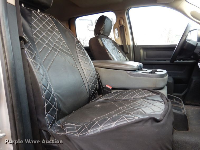 image for item DJ8033 2014 Dodge Ram 1500  Crew Cab pickup truck