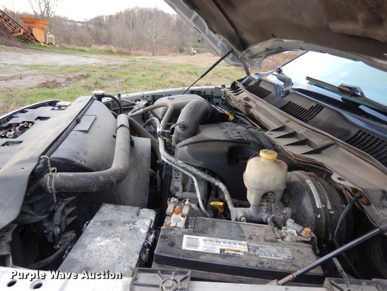 image for item DJ8033 2014 Dodge Ram 1500  Crew Cab pickup truck